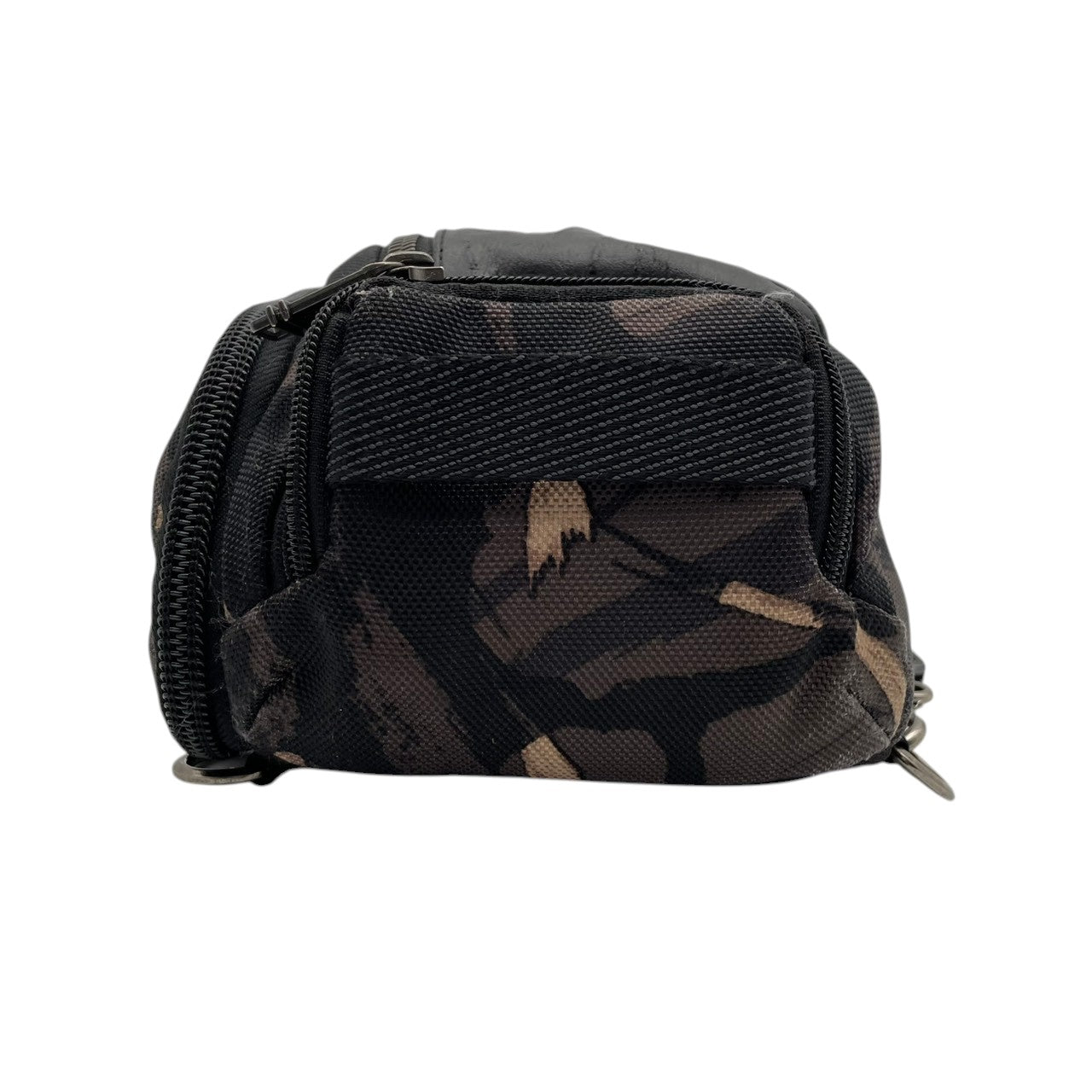 【美品】トゥミ TUMI ボディバッグ スリングバッグ ウエストバッグ アルファブラボー 迷彩 カモフラ バリスティックナイロン レザー グレー ブラック 斜め掛け可 ビンテージ クラシック エレガント メンズ 通勤 通学 旅行 レジャー 多機能 S58