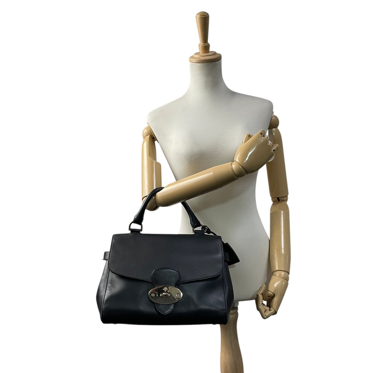 【美品】マルベリー Mulberry ハンドバッグ ショルダーバッグ 2WAY テイラー ポストマンズロック 本革 レザー ブラック 黒 ゴールド金具 斜め掛け可 ビンテージ クラシック エレガント 上品 お出かけ 通勤 通学 冠婚葬祭 フォーマル S66