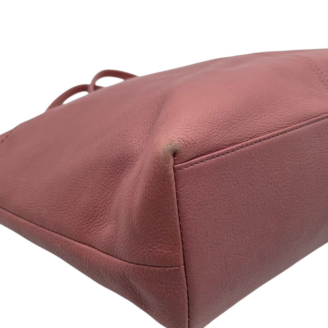 【良品】コーチ COACH トートバッグ ショルダーバッグ 肩掛け ワンショルダー A4収納可 大容量 本革 レザー ピンク 桃色 ゴールド金具 ロゴ チャーム ビンテージ クラシック エレガント 上品 通勤 通学 お出かけ レジャー 収納力抜群 S66