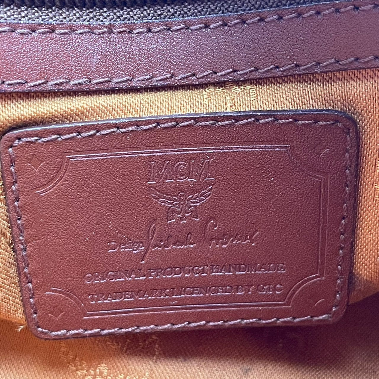 【美品】エムシーエム MCM ハンドバッグ ミニボストンバッグ ヴィセトス モノグラム レザー 本革 ブラウン コニャック ゴールド金具 ロゴ ヴィンテージ ビンテージ クラシック エレガント 希少 レア 自立可 鞄 カバン レディース お出かけ S68