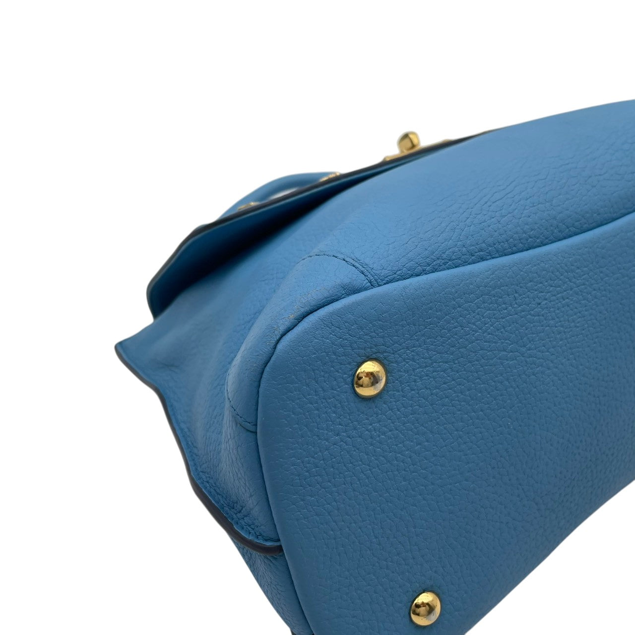 【美品】エムシーエム MCM 2way ハンドバッグ ショルダーバッグ 斜め掛け可 レザー 本革 水色 ライトブルー シルバー金具 ロゴプレート ヴィンテージ ビンテージ クラシック エレガント 上品 鞄 レディース お出かけ 通勤 通学 大容量 S68
