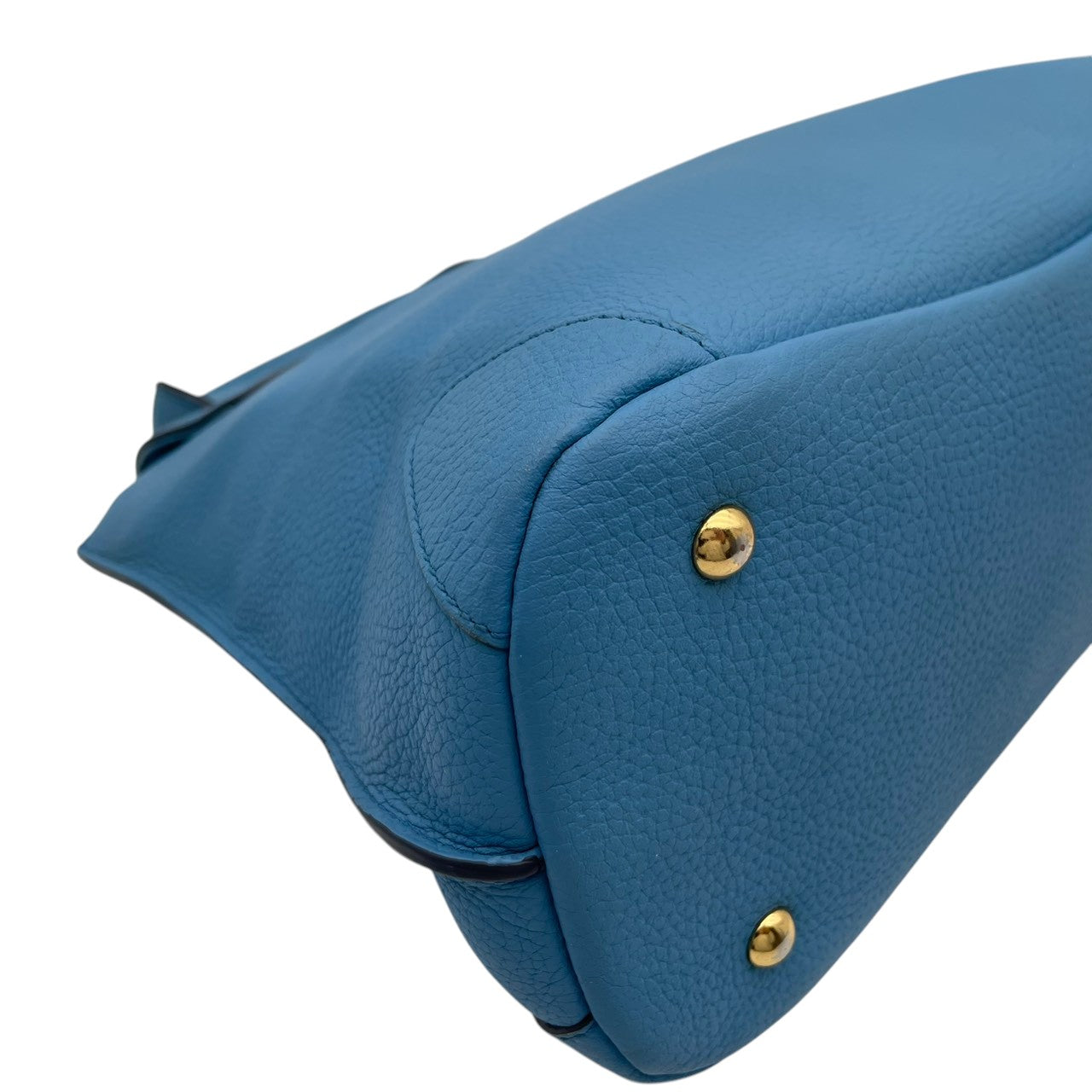 【美品】エムシーエム MCM 2way ハンドバッグ ショルダーバッグ 斜め掛け可 レザー 本革 水色 ライトブルー シルバー金具 ロゴプレート ヴィンテージ ビンテージ クラシック エレガント 上品 鞄 レディース お出かけ 通勤 通学 大容量 S68
