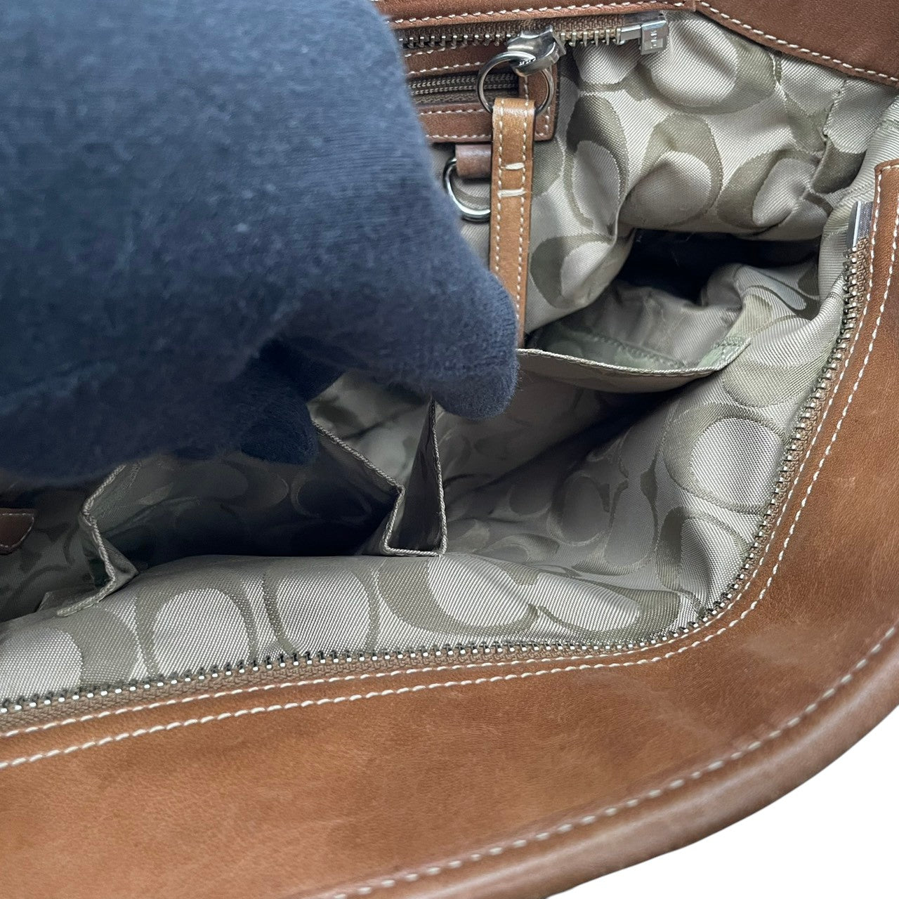 コーチ COACH 2way ハンドバッグ ショルダーバッグ レザー 本革 グラブタンレザー ワインレッド ボルドー ゴールド金具 オールドコーチ ヴィンテージ クラシック 希少 レア エレガント 上品 斜め掛け可 肩掛け 鞄 レディース 9544 S54