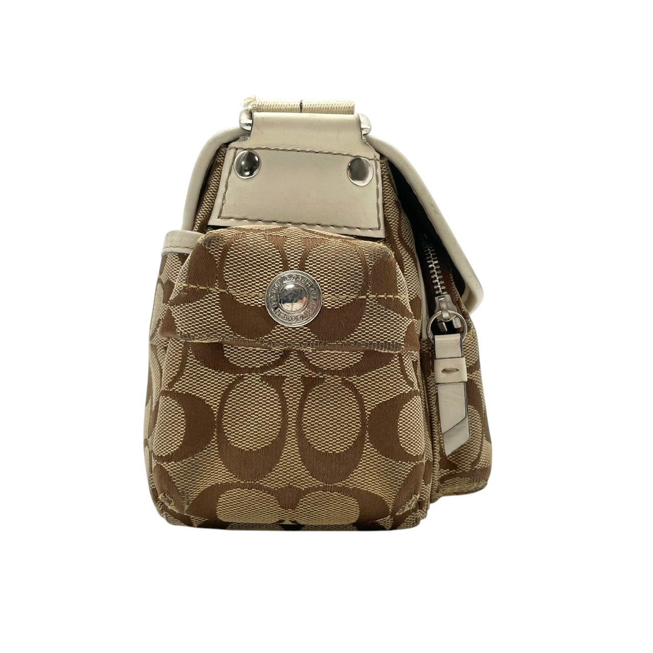 美品 コーチ COACH ショルダーバッグ 斜め掛け可 肩掛け シグネチャー キャンバス レザー 本革 ベージュ ホワイト 白 シルバー金具 ソーホー フラップ ヴィンテージ ビンテージ 希少 レア 鞄 レディース お出かけ 通勤 通学 6835 S54