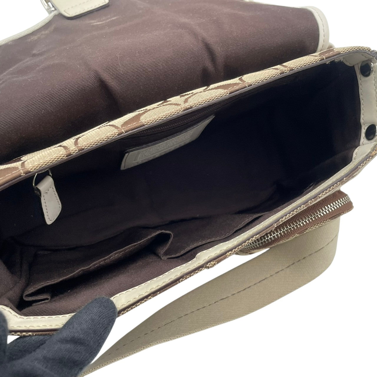 美品 コーチ COACH ショルダーバッグ 斜め掛け可 肩掛け シグネチャー キャンバス レザー 本革 ベージュ ホワイト 白 シルバー金具 ソーホー フラップ ヴィンテージ ビンテージ 希少 レア 鞄 レディース お出かけ 通勤 通学 6835 S54