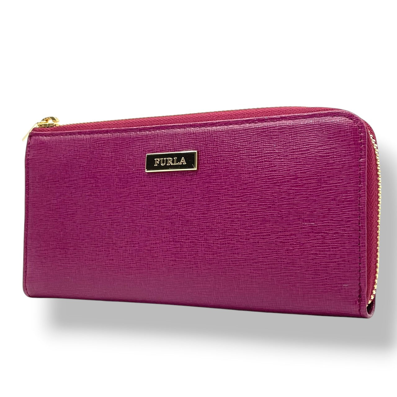 美品 フルラ FURLA BABYLON バビロン 長財布 ラウンドファスナー レザー 本革 紫 パープル 型押し ロングウォレット 札入れ 小銭入れ カード収納 ゴールド金具 ロゴプレート 上品 クラシック レディース 日常使い 収納力 M2