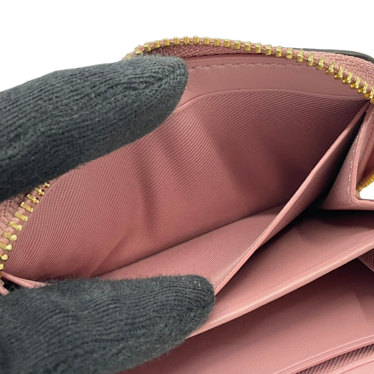 美品 コーチ COACH ラウンドファスナー長財布 フローラル 花柄 レザー 本革 アイボリー ピンク ゴールド金具 総柄 ロゴ ジップウォレット ロングウォレット カード収納 小銭入れ レディース 上品 華やか コンパクト収納 F87796 M2