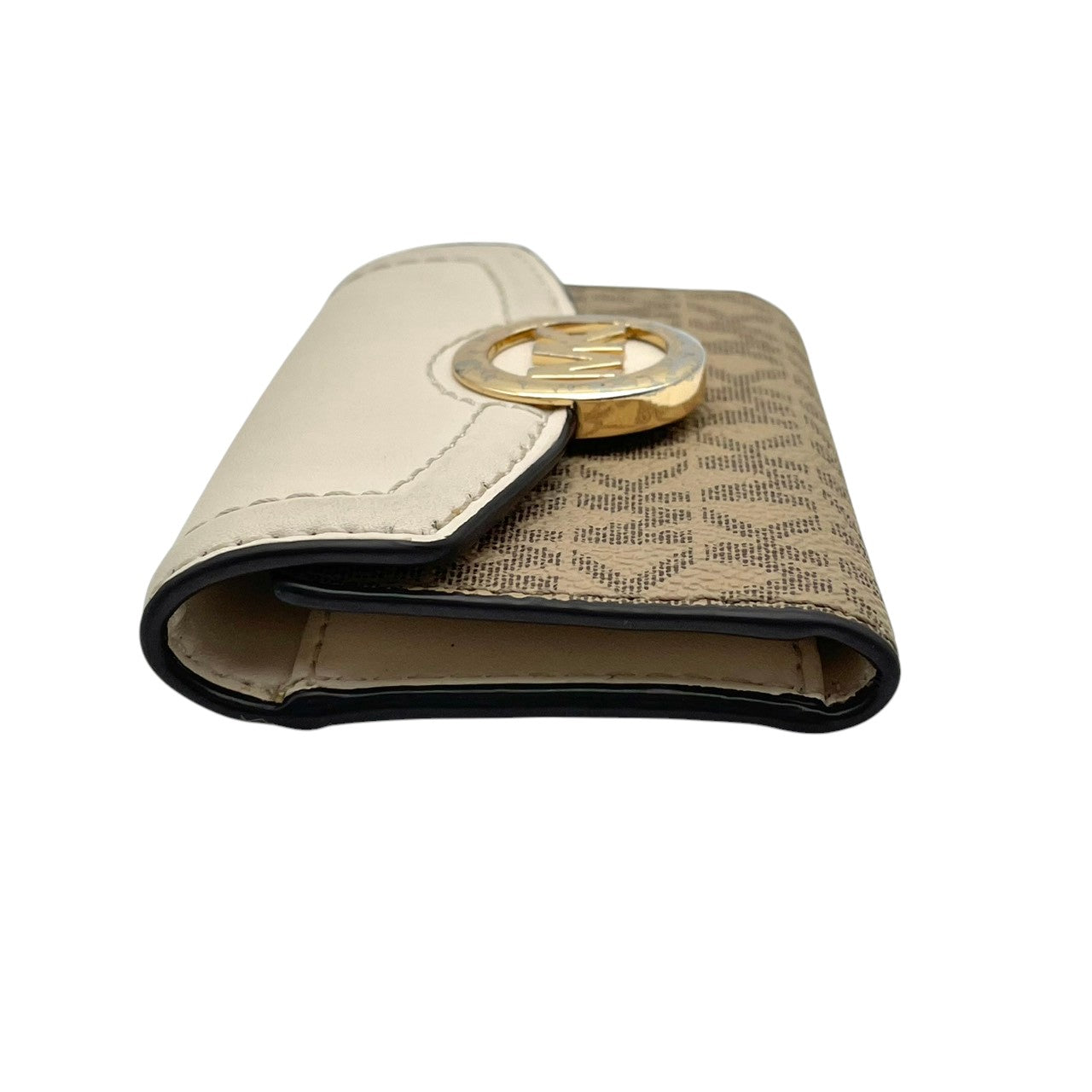【良品】 マイケルコース MICHAEL KORS キーケース 6連 シグネチャー PVC レザー ベージュ ホワイト 白 ゴールド ロゴ 金具 スタイリッシュ エレガント レディース コンパクト 鍵 収納 定番 人気 おしゃれ かわいい お出かけ M2