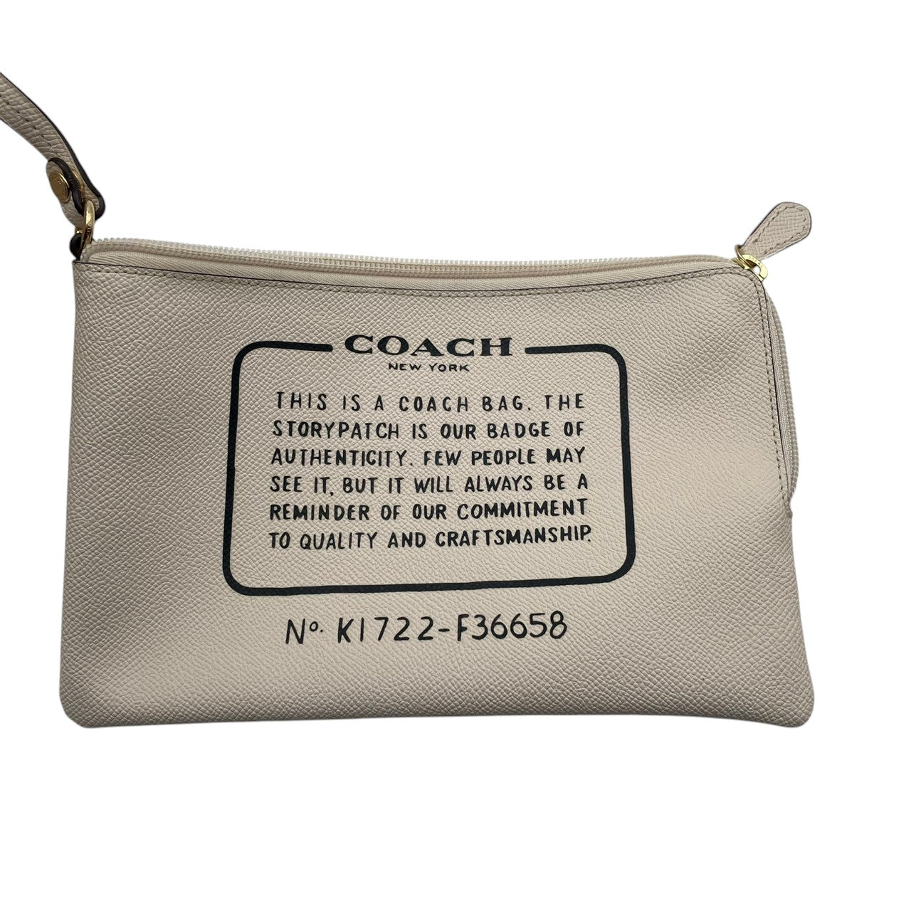 【良品】 コーチ COACH トートバッグ シグネチャー PVC レザー アイボリー ホワイト A4収納可能 大容量 肩掛け可 ワンショルダー 自立可 エレガント クラシック ビンテージ 通勤 通学 お出かけ 普段使い レディース 定番 人気 希少 S3