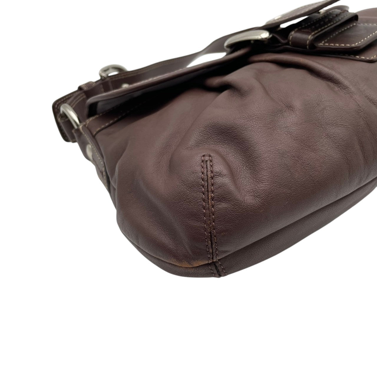 良品 コーチ COACH ソーホー ショルダーバッグ ワンショルダーバッグ レザー 本革 ブラウン 茶色 シルバー金具 F15204 大きめバックル フラップ エレガント クラシック カジュアル 肩掛け お出かけ 普段使い デイリーユース レディース 自立可 S3