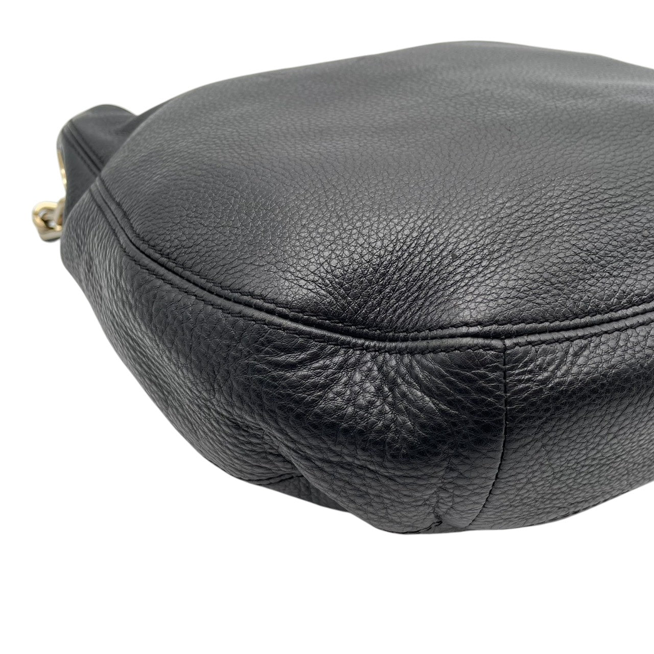 良品 マイケルコース MICHAEL KORS ショルダーバッグ ワンショルダー レザー ブラック 黒 ゴールド金具 MKロゴチャーム ファスナー開閉 エレガント デイリー 肩掛け 鞄 かばん レディース S5