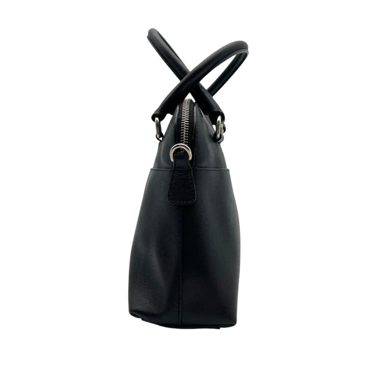 良品 フルラ FURLA 2WAYバッグ ハンドバッグ ショルダーバッグ レザー ブラック 黒 ゴールド金具 ロゴ ファスナー開閉 クロスボディ 斜め掛け エレガント お出かけ デイリーユース 通勤 レディース 鞄 カバン S5