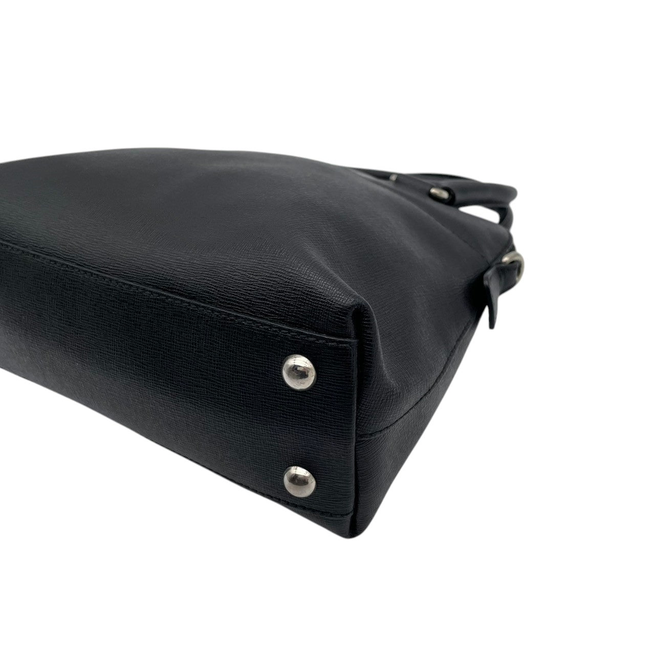良品 フルラ FURLA 2WAYバッグ ハンドバッグ ショルダーバッグ レザー ブラック 黒 ゴールド金具 ロゴ ファスナー開閉 クロスボディ 斜め掛け エレガント お出かけ デイリーユース 通勤 レディース 鞄 カバン S5
