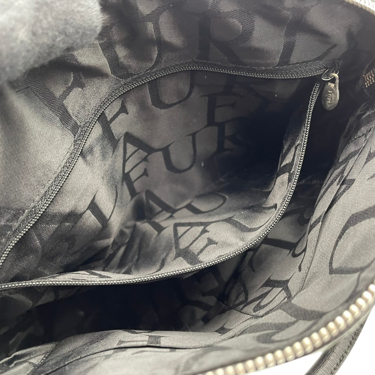 良品 フルラ FURLA 2WAYバッグ ハンドバッグ ショルダーバッグ レザー ブラック 黒 ゴールド金具 ロゴ ファスナー開閉 クロスボディ 斜め掛け エレガント お出かけ デイリーユース 通勤 レディース 鞄 カバン S5