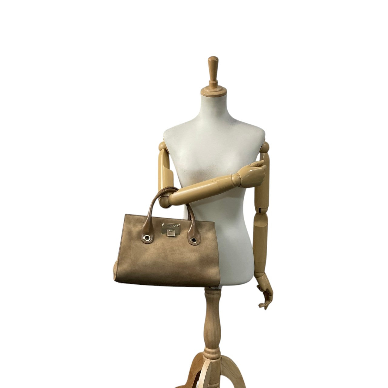 良品 ジミーチュウ JIMMY CHOO ライリー RILEY 2WAYバッグ ハンドバッグ ショルダーバッグ スウェード レザー ベージュ ゴールド金具 JCロゴ チャーム 斜め掛け 肩掛け エレガント 上品 お出かけ レディース S62