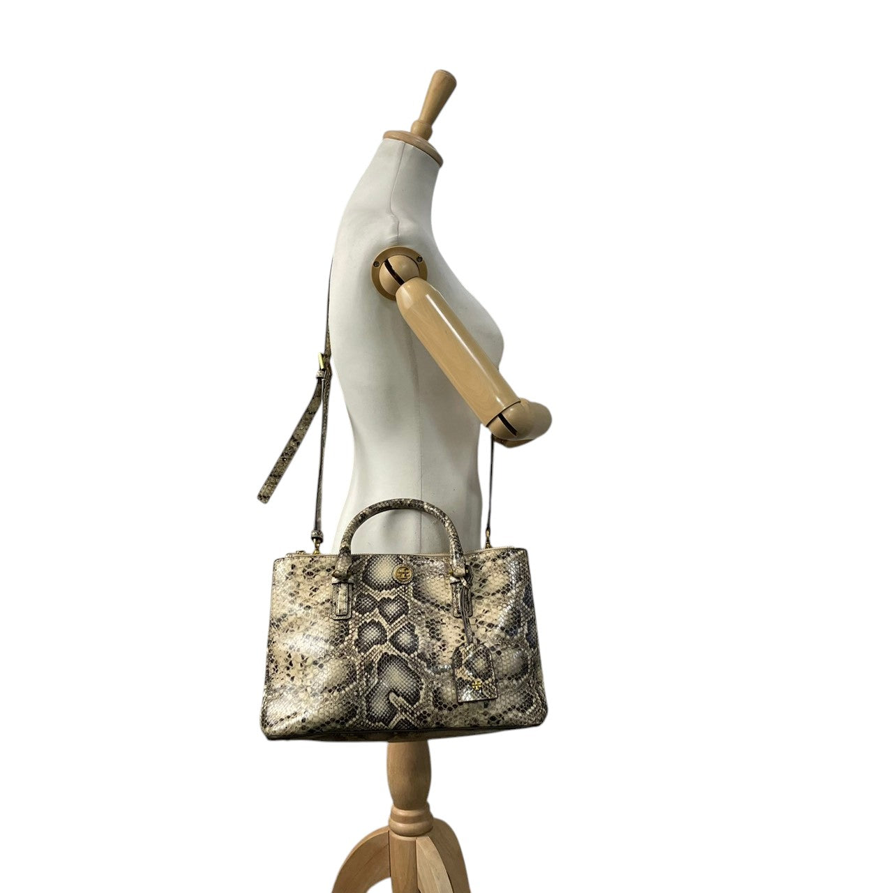 【美品】TORY BURCH トリーバーチ 2WAY トートバッグ ショルダーバッグ スネーク柄 ヘビ柄 レザー 本革 ゴールド金具 ロゴ エレガント 上品 高級感 お出かけ 普段使い レディース 大容量 S62