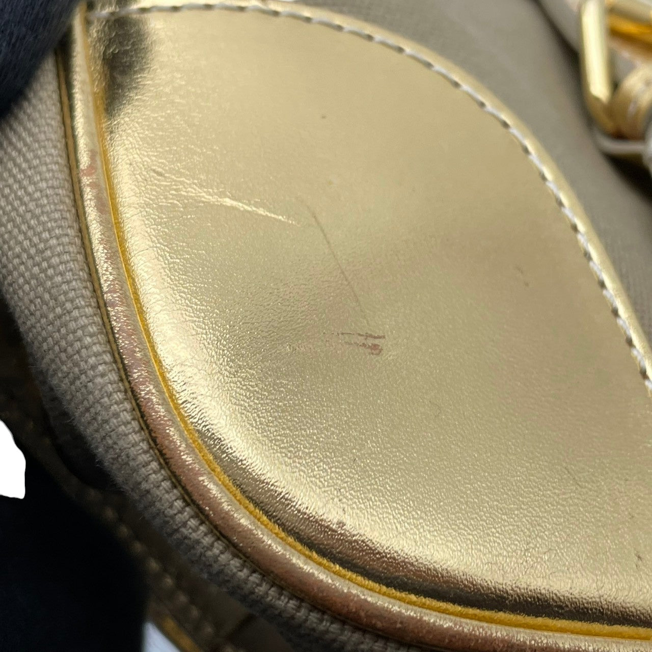 【美品】Paul Smith ポールスミス ショルダーバッグ クロスボディ 斜め掛け キャンバス レザー ベージュ ゴールド金具 エレガント カジュアル お出かけ 普段使い デイリー 旅行 レディース ユニセックス カバン 鞄 オシャレ カッコイイ S62
