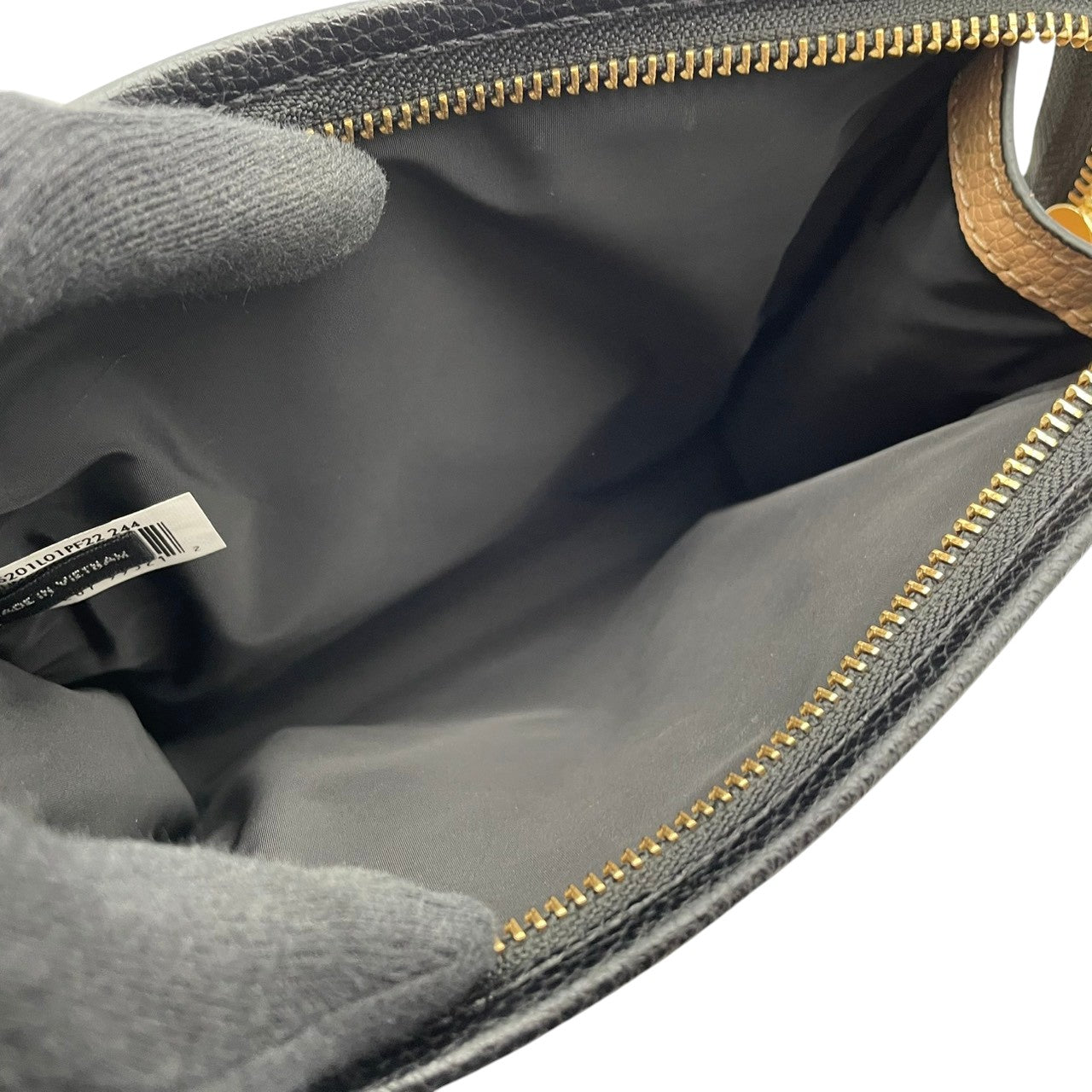 【極美品】MARC JACOBS マークジェイコブス スナップショット カメラバッグ クラッチバッグ クロスボディ 斜め掛け レザー ブラック アイボリー バイカラー ゴールド金具 レディース エレガント 上品 お出かけ デイリー M5