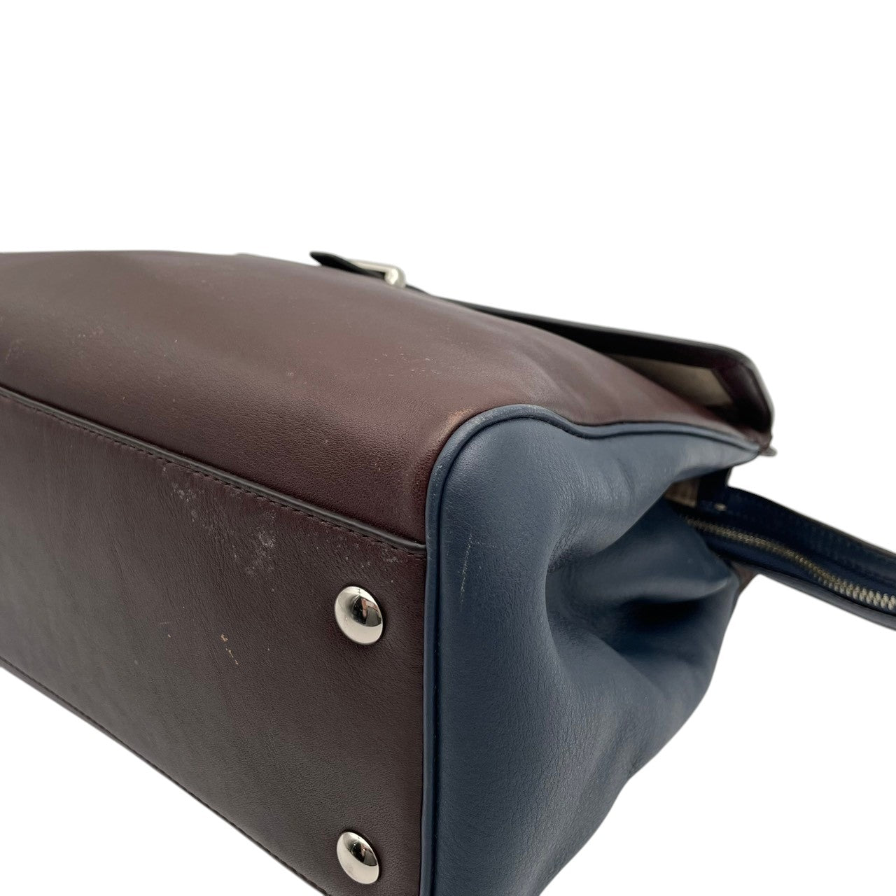 コーチ COACH レガシー ノースサウス サッチェル ハンドバッグ レザー 本革 ブラウン ネイビー バイカラー 26301 F1320 タッセル シルバー金具 フラップ 手持ち トップハンドル レディース 上品 クラシック 日常使い 収納力 S2