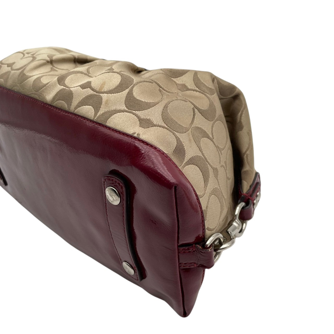 コーチ COACH アシュリー シグネチャー サテン サッチェル ハンドバッグ キャンバス パテントレザー ベージュ ワインレッド 総柄 F15443 J1149 シルバー金具 ロゴ 手持ち レディース 上品 クラシック 日常使い 収納力 S2