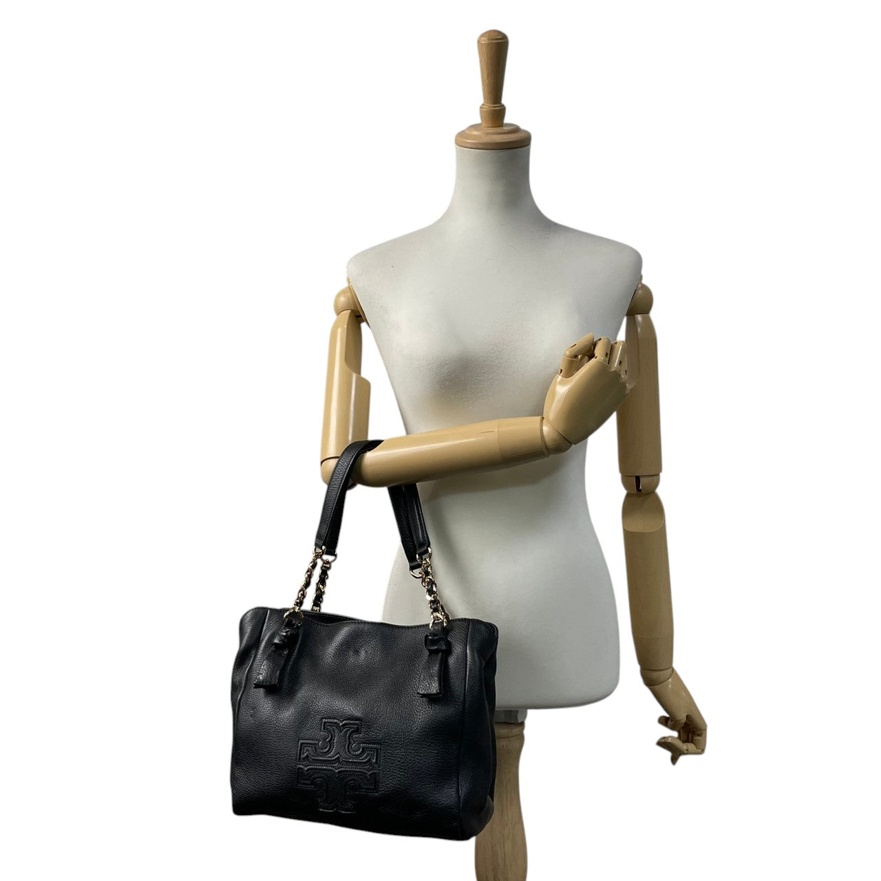 美品 トリーバーチ TORY BURCH テア Thea チェーンストラップ トートバッグ レザー 本革 ブラック 2way ワンショルダー 斜め掛け可 自立可 エンボスロゴ ゴールド金具 収納力 上品 クラシック レディース 日常使い S2