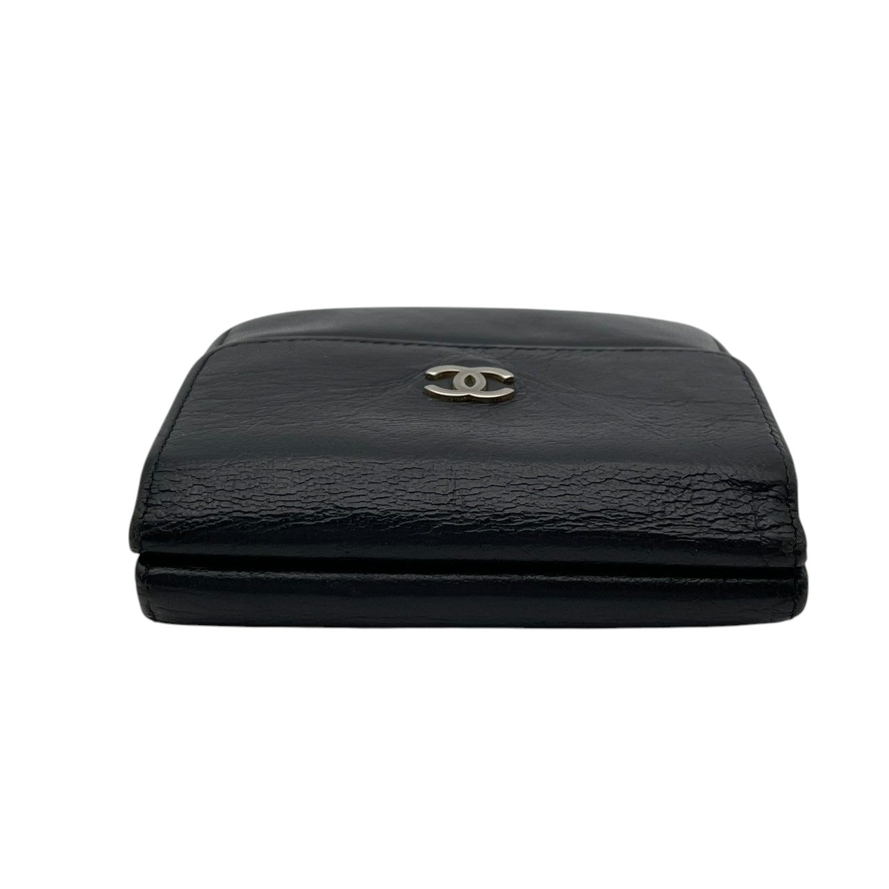 シャネル CHANEL ココマーク Wホック 二つ折り財布 レザー 本革 ブラック ゴールド金具 フラップ コンパクトウォレット 折り財布 ロゴ金具 小銭入れ 札入れ カード収納 レディース ヴィンテージ 上品 クラシック M3