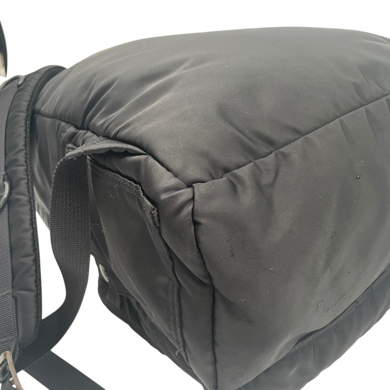 【良品】 ポーター PORTER リュック デイパック バックパック ナイロン ブラック 黒 吉田カバン 大容量 斜め掛け可 ビンテージ クラシック エレガント スタイリッシュ ビジネス 通勤 通学 メンズ レディース ユニセックス 定番 人気 希少 S68