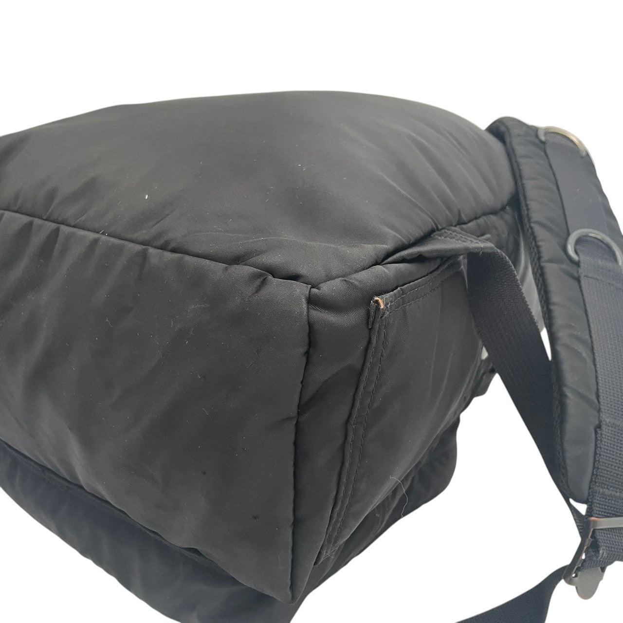 【良品】 ポーター PORTER リュック デイパック バックパック ナイロン ブラック 黒 吉田カバン 大容量 斜め掛け可 ビンテージ クラシック エレガント スタイリッシュ ビジネス 通勤 通学 メンズ レディース ユニセックス 定番 人気 希少 S68