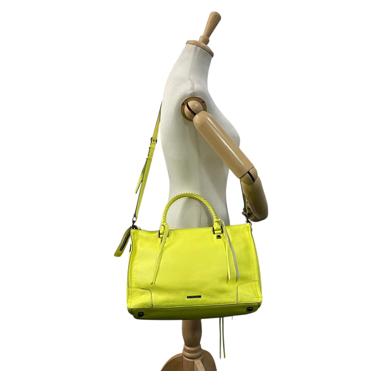 【美品】 レベッカミンコフ REBECCA MINKOFF 2WAY ハンドバッグ ショルダーバッグ 斜め掛け可 レザー 本革 レモンイエロー 黄色 タッセル 自立可 エレガント クラシック ビンテージ 華やか 春夏 レディース お出かけ 定番 人気 S61