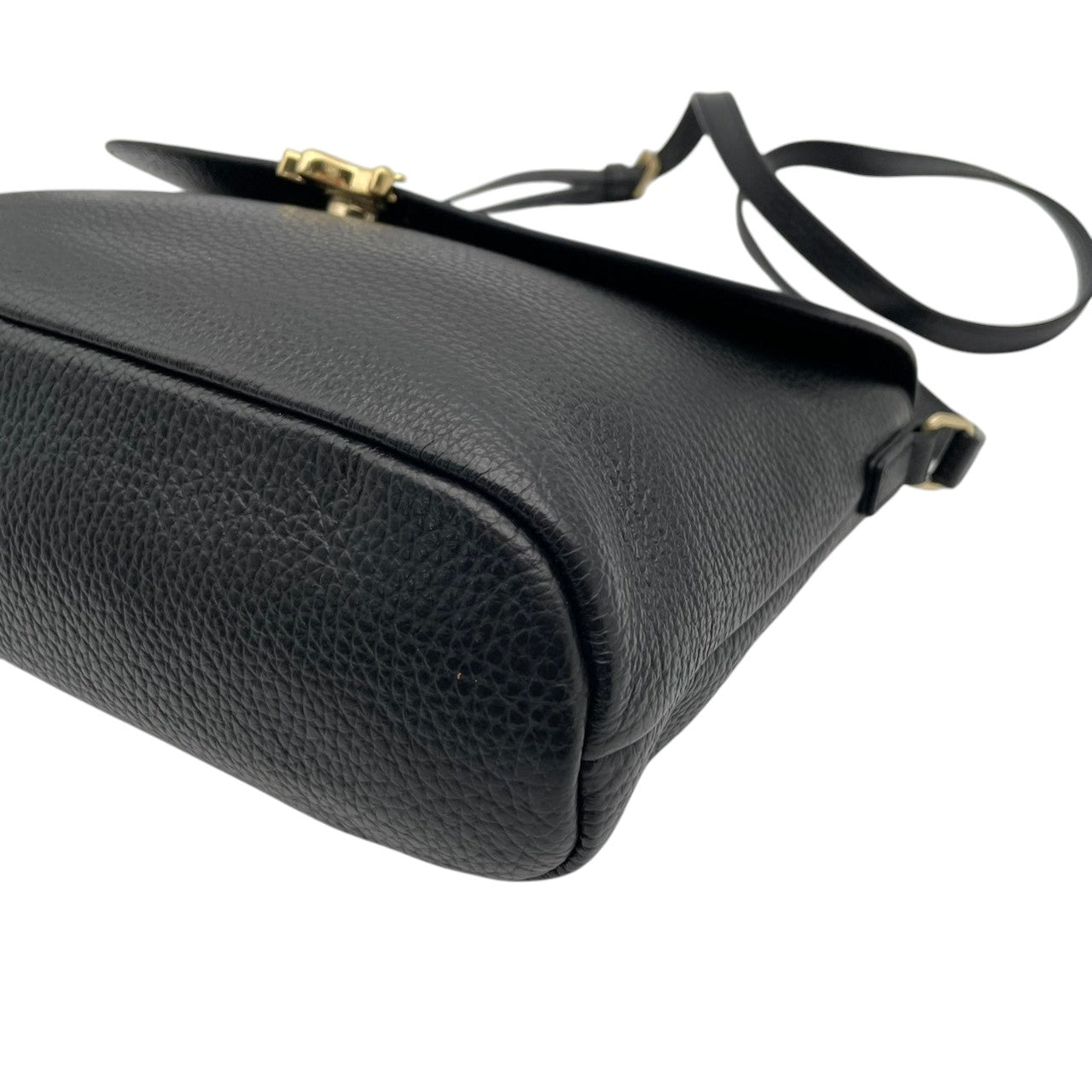 【美品】 アニエスベー agnes b. ショルダーバッグ クロスボディ 斜め掛け可 レザー 本革 ブラック 黒 シルバー金具 The b. ルベー ロゴ カメラバッグ エレガント クラシック 上品 鞄 通勤 お出かけ レディース 定番 人気 S61