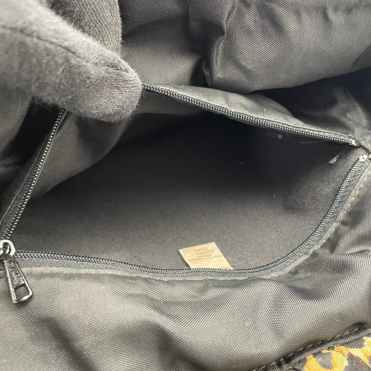 【良品】 ドルチェ＆ガッバーナ DOLCE&GABBANA トートバッグ ショルダーバッグ ナイロン レザー レオパード柄 ヒョウ柄 ブラウン 茶 ブラック 黒 肩掛け 大容量 軽量 A4収納可能 カジュアル クラシック エレガント レディース 定番 S59
