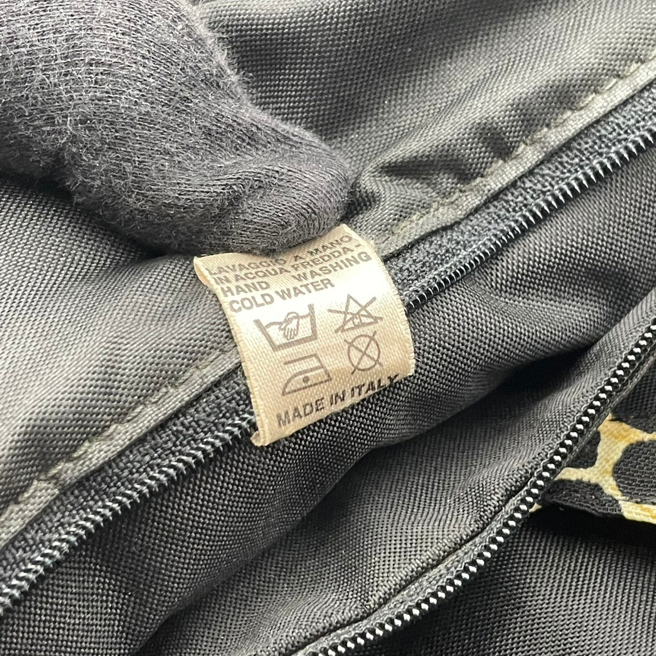 【良品】 ドルチェ＆ガッバーナ DOLCE&GABBANA トートバッグ ショルダーバッグ ナイロン レザー レオパード柄 ヒョウ柄 ブラウン 茶 ブラック 黒 肩掛け 大容量 軽量 A4収納可能 カジュアル クラシック エレガント レディース 定番 S59