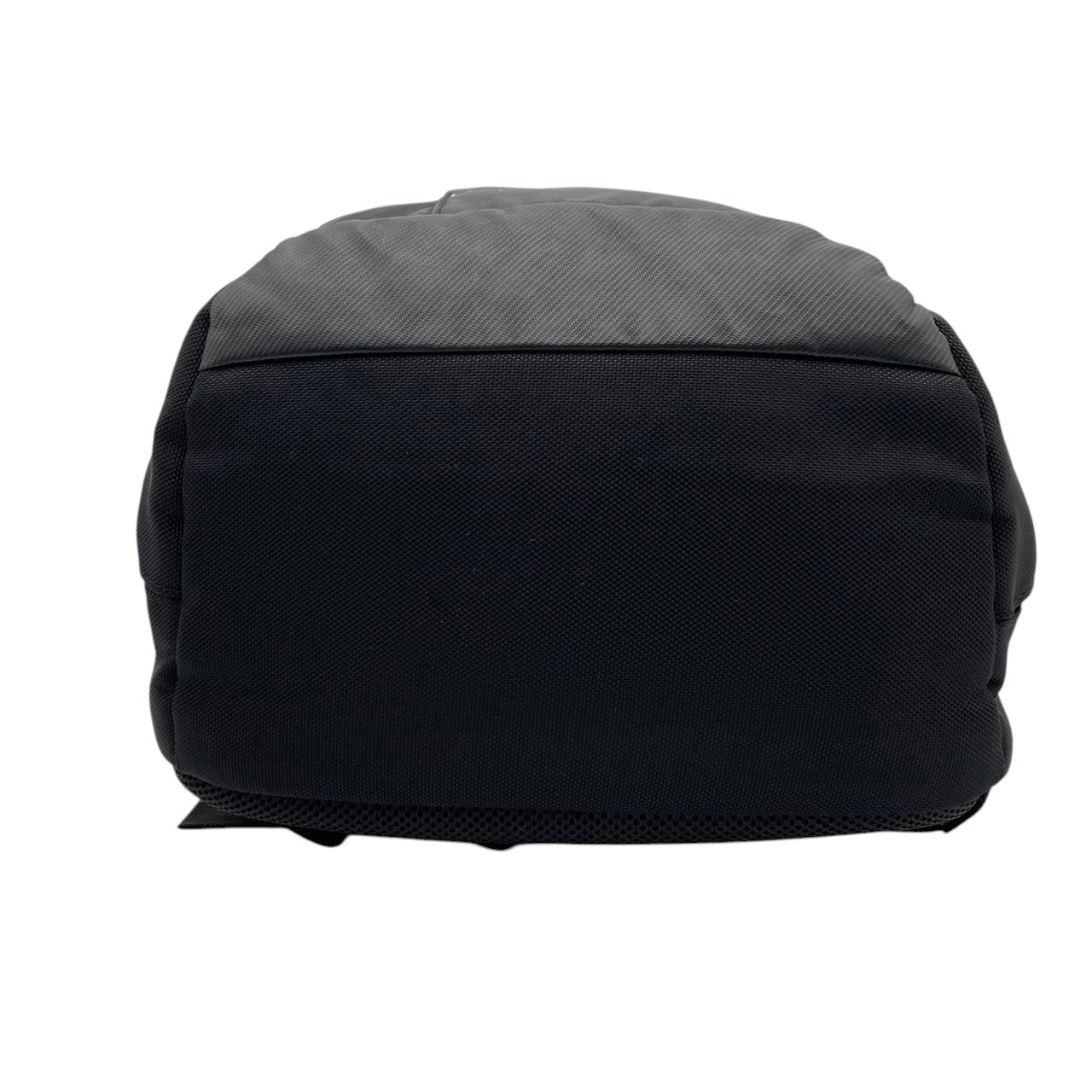 【美品】 サムソナイト Samsonite ローカス LOCUS リュック デイパック バックパック ナイロン ブラック 黒 大容量 多機能 PC収納 A4収納可 ビジネス 通勤 通学 出張 旅行 トラベル メンズ 定番 人気 S60