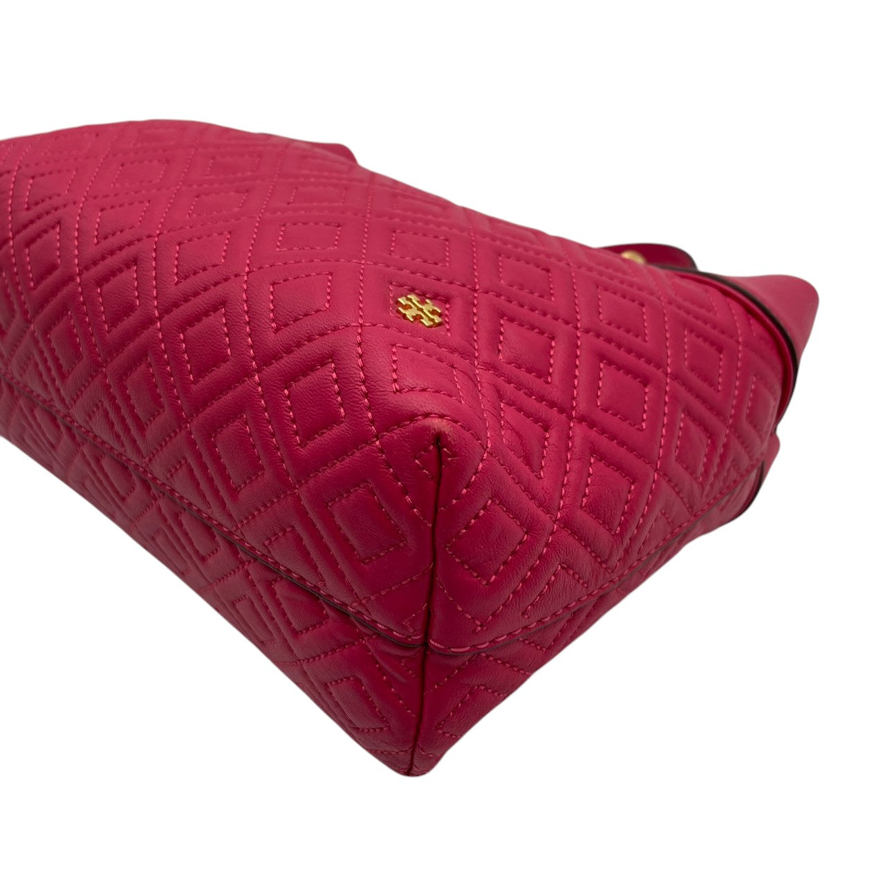 【美品】 トリーバーチ TORY BURCH ハンドバッグ トートバッグ レザー 本革 ピンク デカロゴ ステッチ タッセル チャーム 自立可 軽量 カジュアル エレガント 上品 鞄 お出かけ デイリー レディース 定番 人気 S60