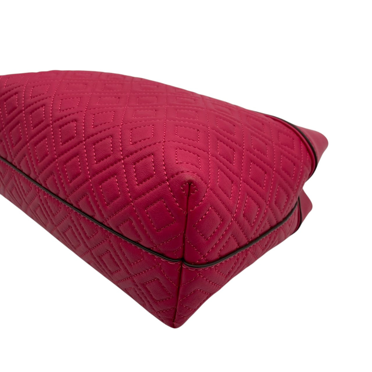 【美品】 トリーバーチ TORY BURCH ハンドバッグ トートバッグ レザー 本革 ピンク デカロゴ ステッチ タッセル チャーム 自立可 軽量 カジュアル エレガント 上品 鞄 お出かけ デイリー レディース 定番 人気 S60