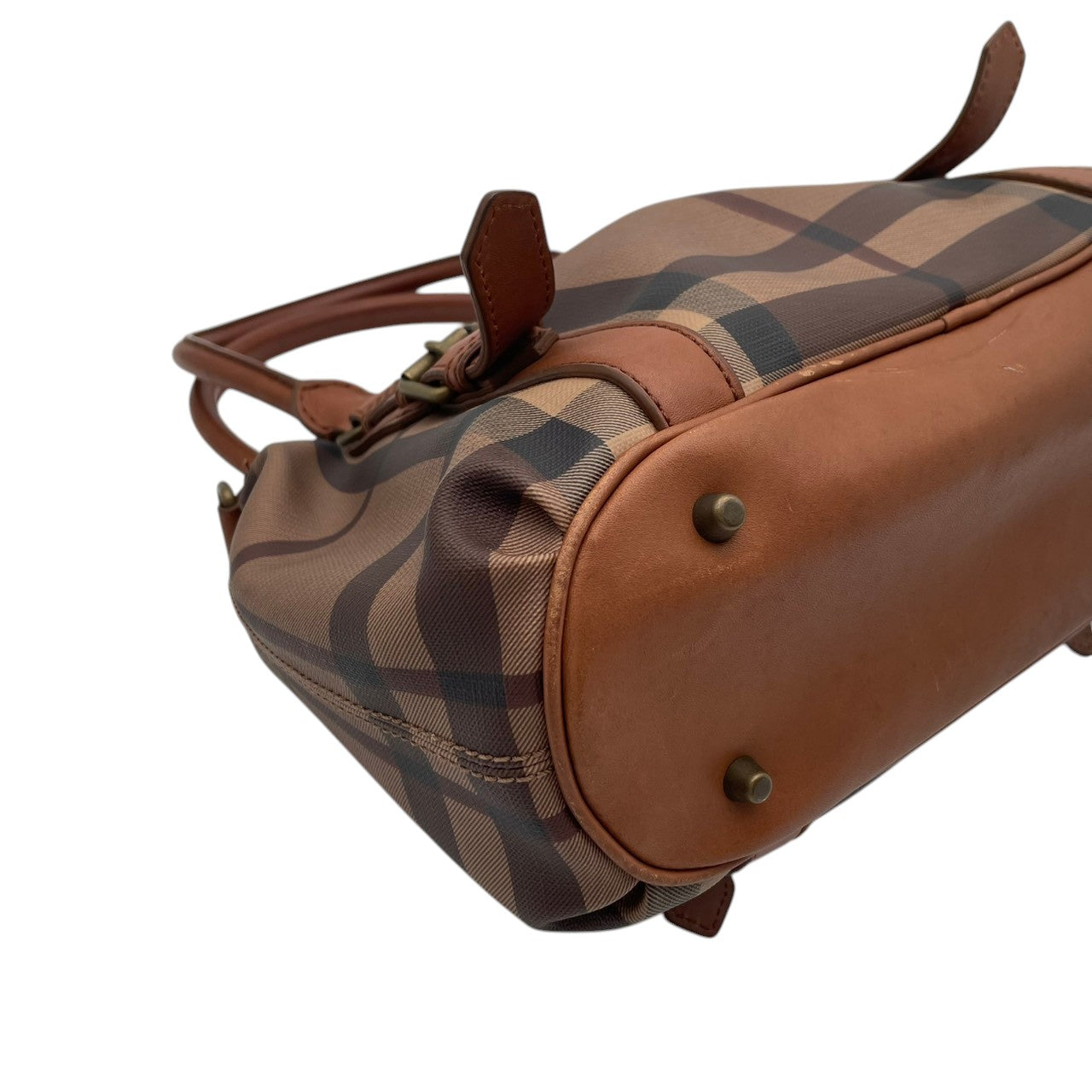 【美品】 バーバリー BURBERRY ハンドバッグ トートバッグ PVC レザー 本革 ブラウン 茶 メガチェック ノバチェック ゴールド金具 肩掛け お出かけ デイリー エレガント 上品 レディース 定番 人気 カバン S92