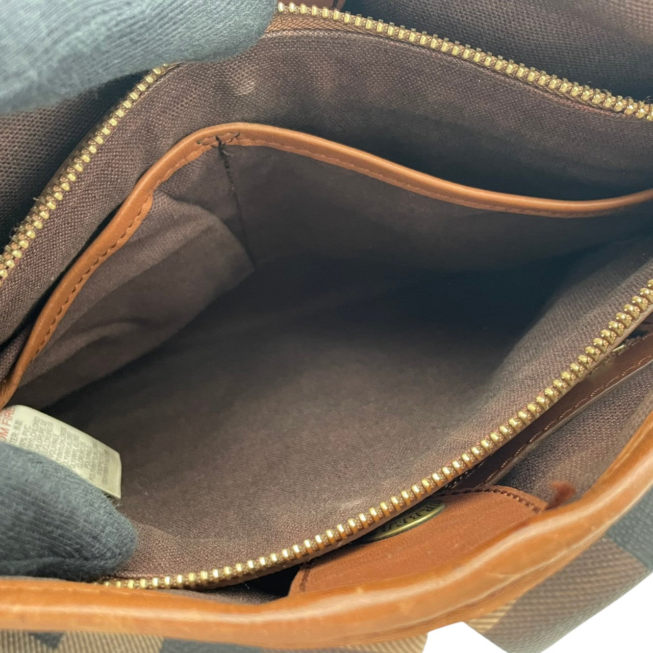 【美品】 バーバリー BURBERRY ハンドバッグ トートバッグ PVC レザー 本革 ブラウン 茶 メガチェック ノバチェック ゴールド金具 肩掛け お出かけ デイリー エレガント 上品 レディース 定番 人気 カバン S92
