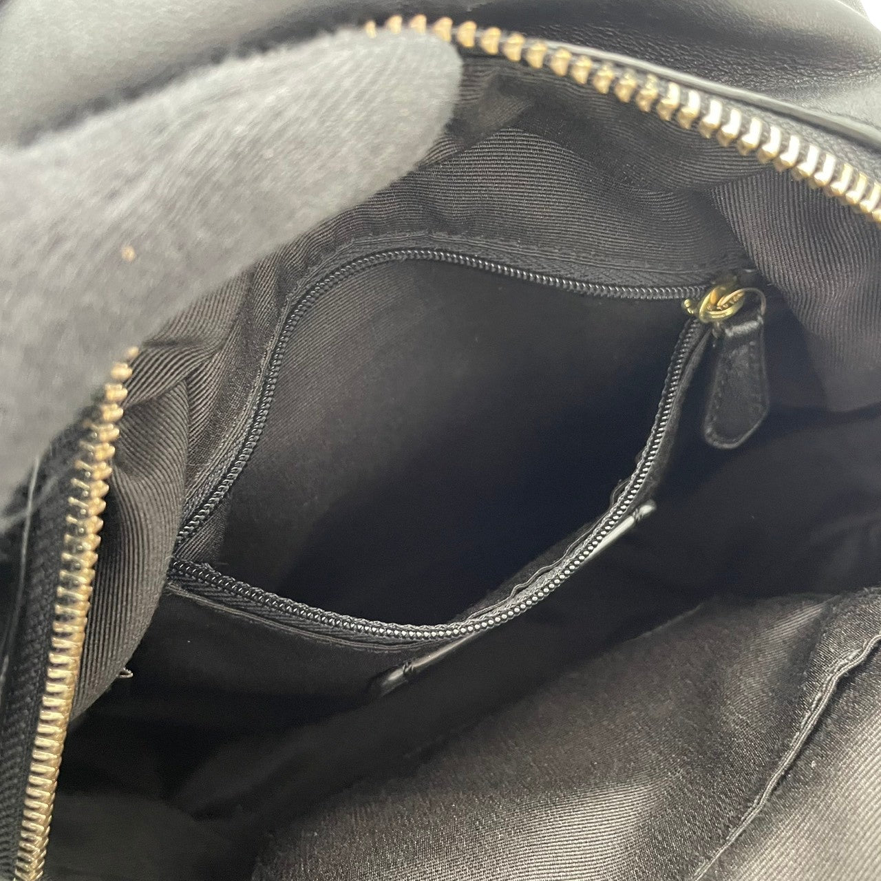 【美品】 コーチ COACH チャーリー バックパック シグネチャー キャンバス ブラウン 茶 ミニリュック コンパクト バックパック 通勤 通学 デイリー お出かけ レディース 定番 人気 鞄 S81