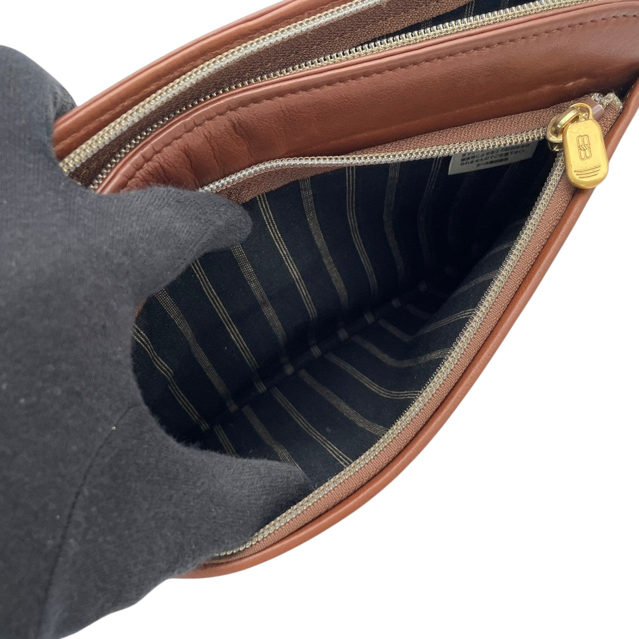 【良品】 バレンシアガ BALENCIAGA セカンドバッグ クラッチバッグ レザー 本革 ブラウン 茶 ゴールド金具 メンズ 紳士 ビジネス 通勤 出張 冠婚葬祭 フォーマル カジュアル お出かけ 定番 人気 鞄 カバン S93