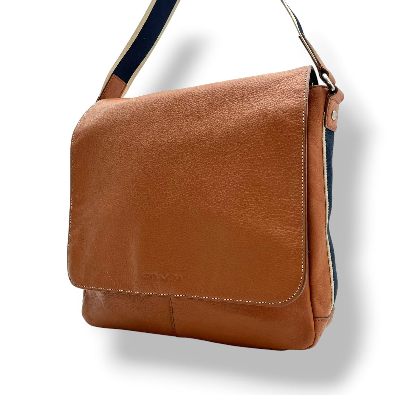 【美品】COACH コーチ ヘリテージ ウェブレザー メッセンジャーバッグ ショルダーバッグ 本革 キャメルブラウン 茶 斜め掛け クロスボディ 通勤 通学 ビジネス 大容量 A4収納 メンズ カジュアル デイリー F70555 S58