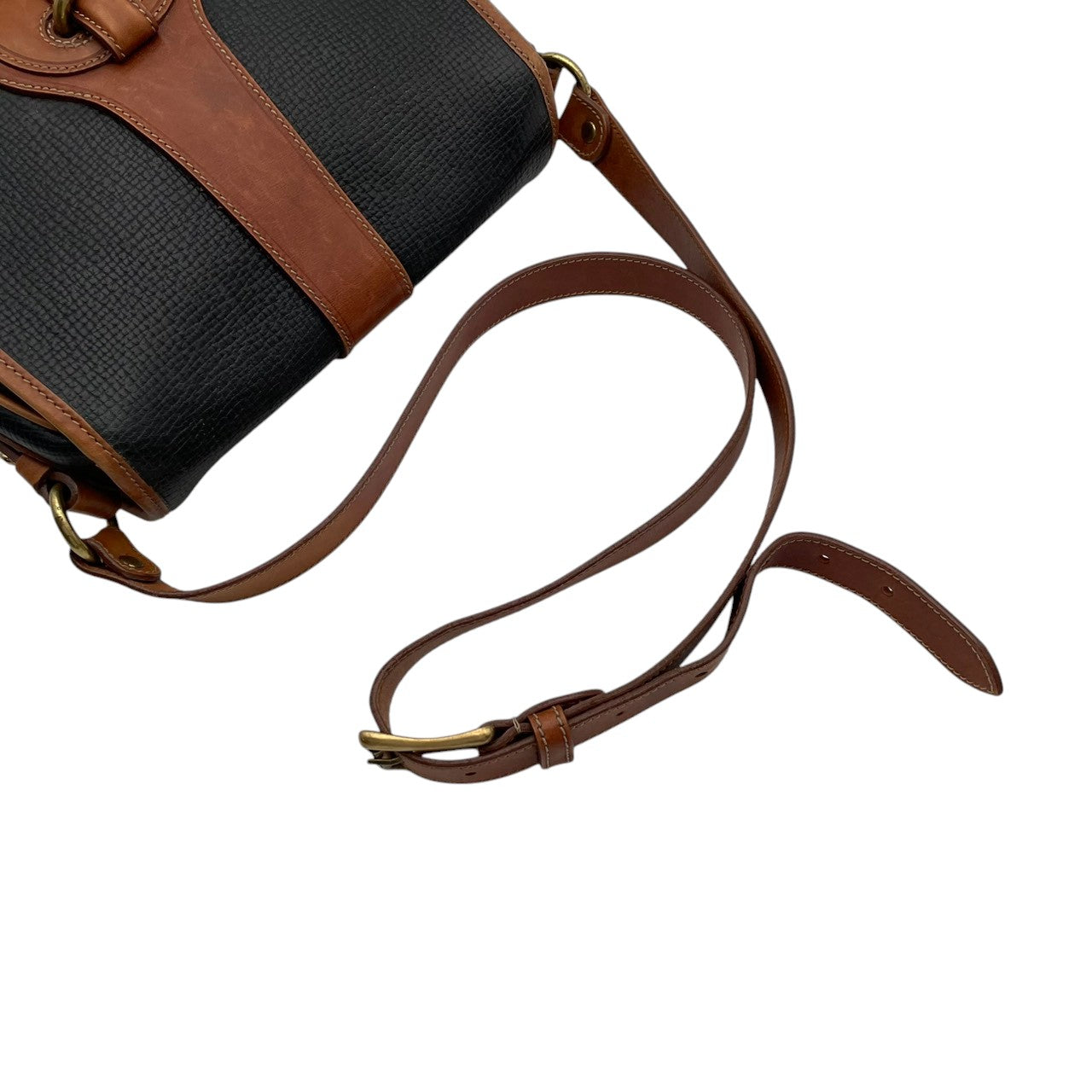 【美品】COACH コーチ オールドコーチ ショルダーバッグ クロスボディ 斜め掛け 本革 レザー ブラック ブラウン バイカラー ビンテージ レトロ エレガント レディース カジュアル フォーマル デイリー 希少 鞄 カバン 上品 イタリア製 S58