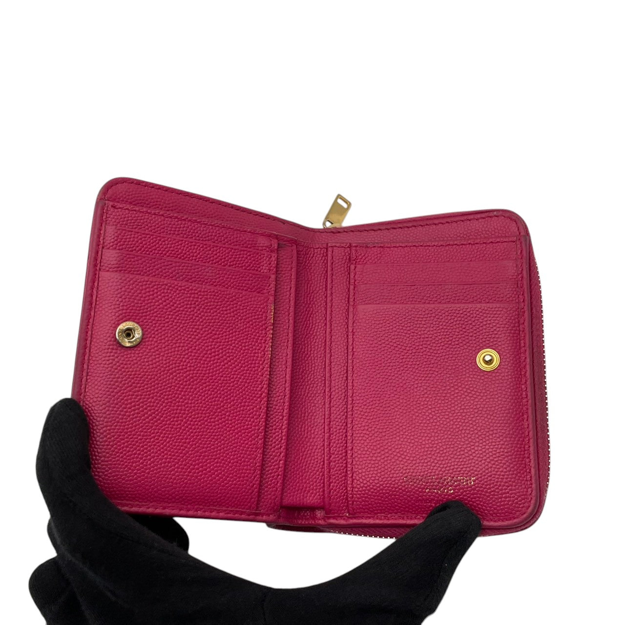 【良品】サンローラン モノグラム コンパクト ジップウォレット 二つ折り財布 ピンク レザー キルティング YSL ロゴ 金具 ミニ財布 レディース 人気 定番 シンプル 可愛い おしゃれ 大人可愛い プレゼント ブランド財布 収納力 小銭入れ 丈夫 M3