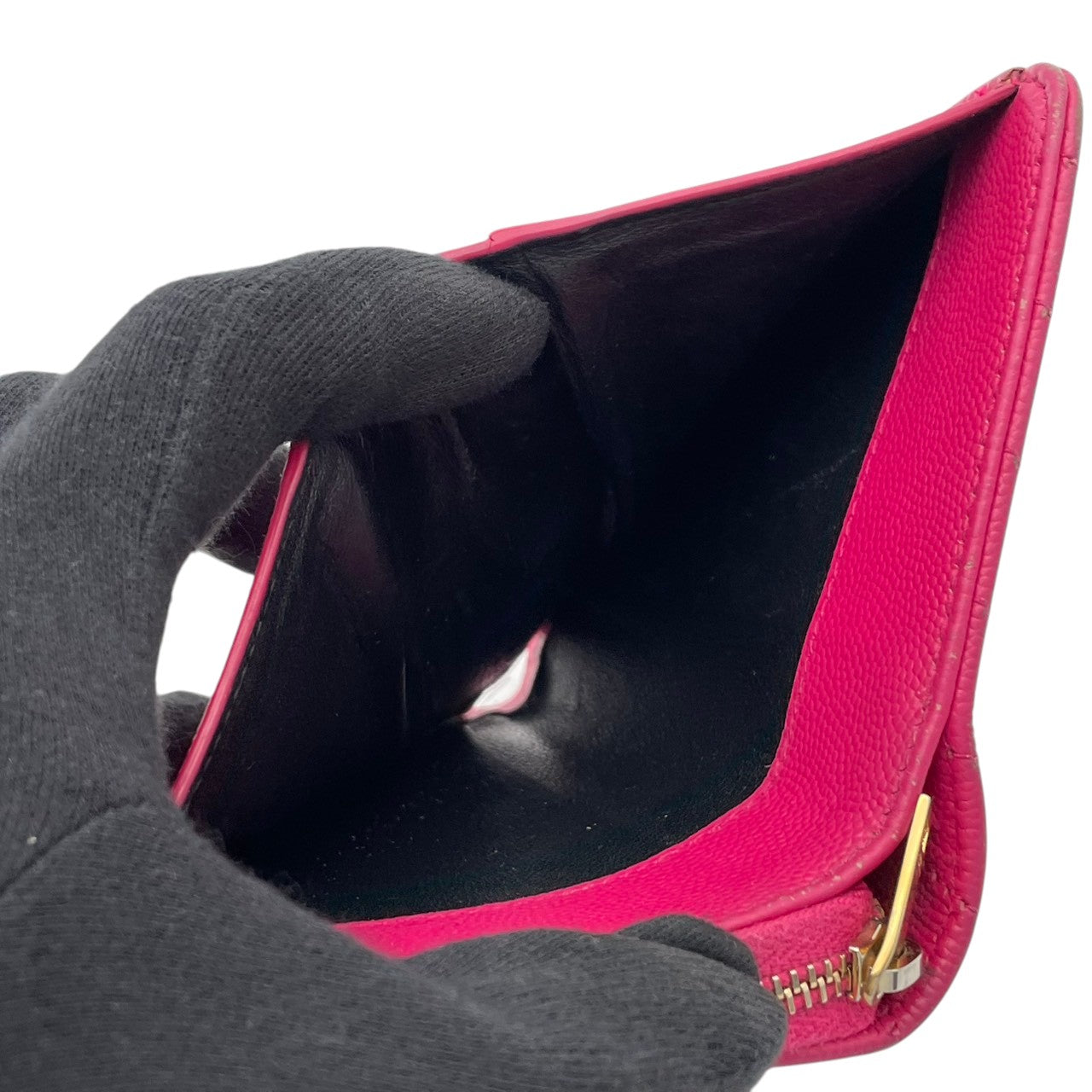 【良品】サンローラン モノグラム コンパクト ジップウォレット 二つ折り財布 ピンク レザー キルティング YSL ロゴ 金具 ミニ財布 レディース 人気 定番 シンプル 可愛い おしゃれ 大人可愛い プレゼント ブランド財布 収納力 小銭入れ 丈夫 M3