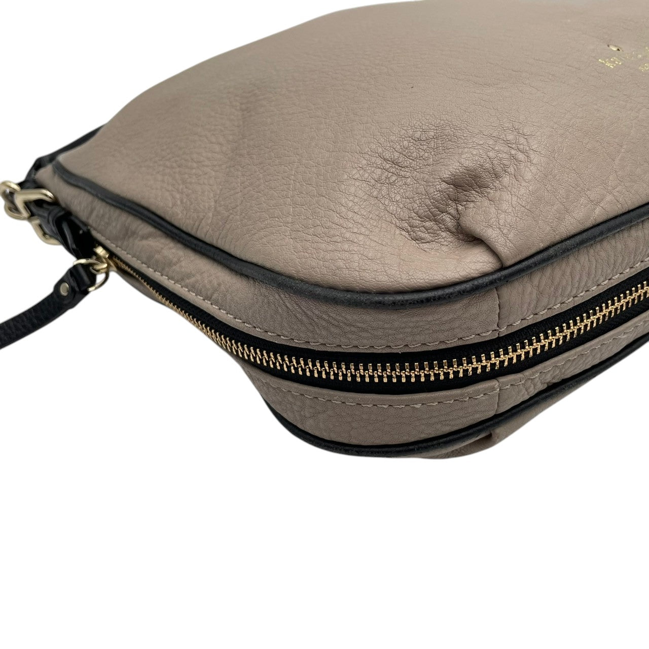 【良品】ケイトスペード 2WAY ショルダーバッグ ハンドバッグ グレージュ レザー 通勤 通学 大容量 大人可愛い 人気 定番 ブランド 高級感 シンプル エレガント 希少 使いやすい 収納 お出かけ 旅行 デイリー 鞄 カバン レディース S91