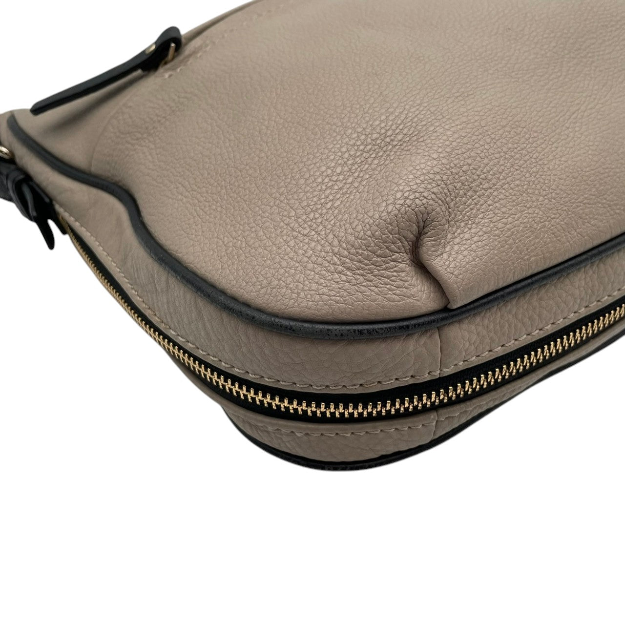 【良品】ケイトスペード 2WAY ショルダーバッグ ハンドバッグ グレージュ レザー 通勤 通学 大容量 大人可愛い 人気 定番 ブランド 高級感 シンプル エレガント 希少 使いやすい 収納 お出かけ 旅行 デイリー 鞄 カバン レディース S91