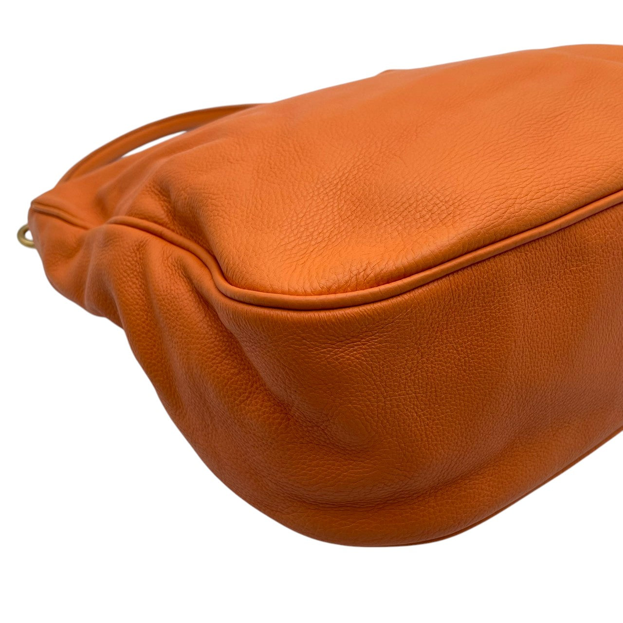 【美品】マークバイマークジェイコブス バッグ ハンドバッグ ショルダーバッグ 2WAY クラシック Q サッチェル 本革 レザー オレンジ ゴールド金具 斜め掛け 肩掛け クラシック エレガント スタイリッシュ 上品 お出かけ 旅行 デイリー 通勤 S10