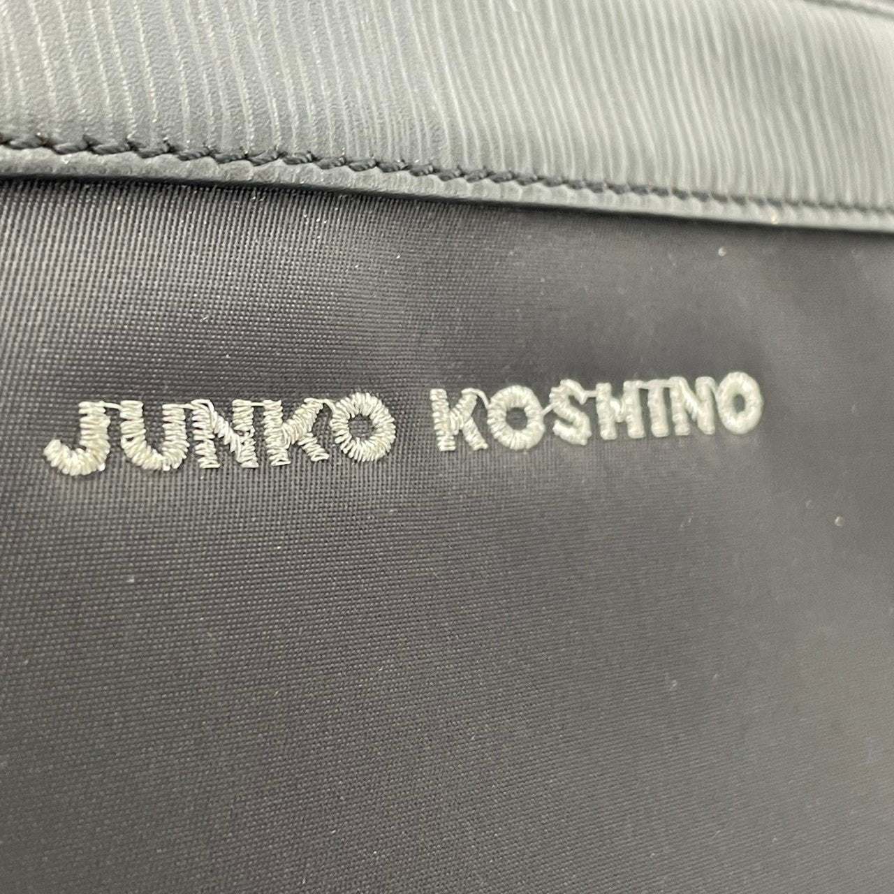 ジュンココシノ バッグ ワンショルダーバッグ ハンドバッグ 手提げ 肩掛け 本革 レザー ナイロン ブラック 黒 金具 エレガント クラシック スタイリッシュ カジュアル 上品 お出かけ デイリー レディース 定番 人気 通勤 通学 鞄 S15