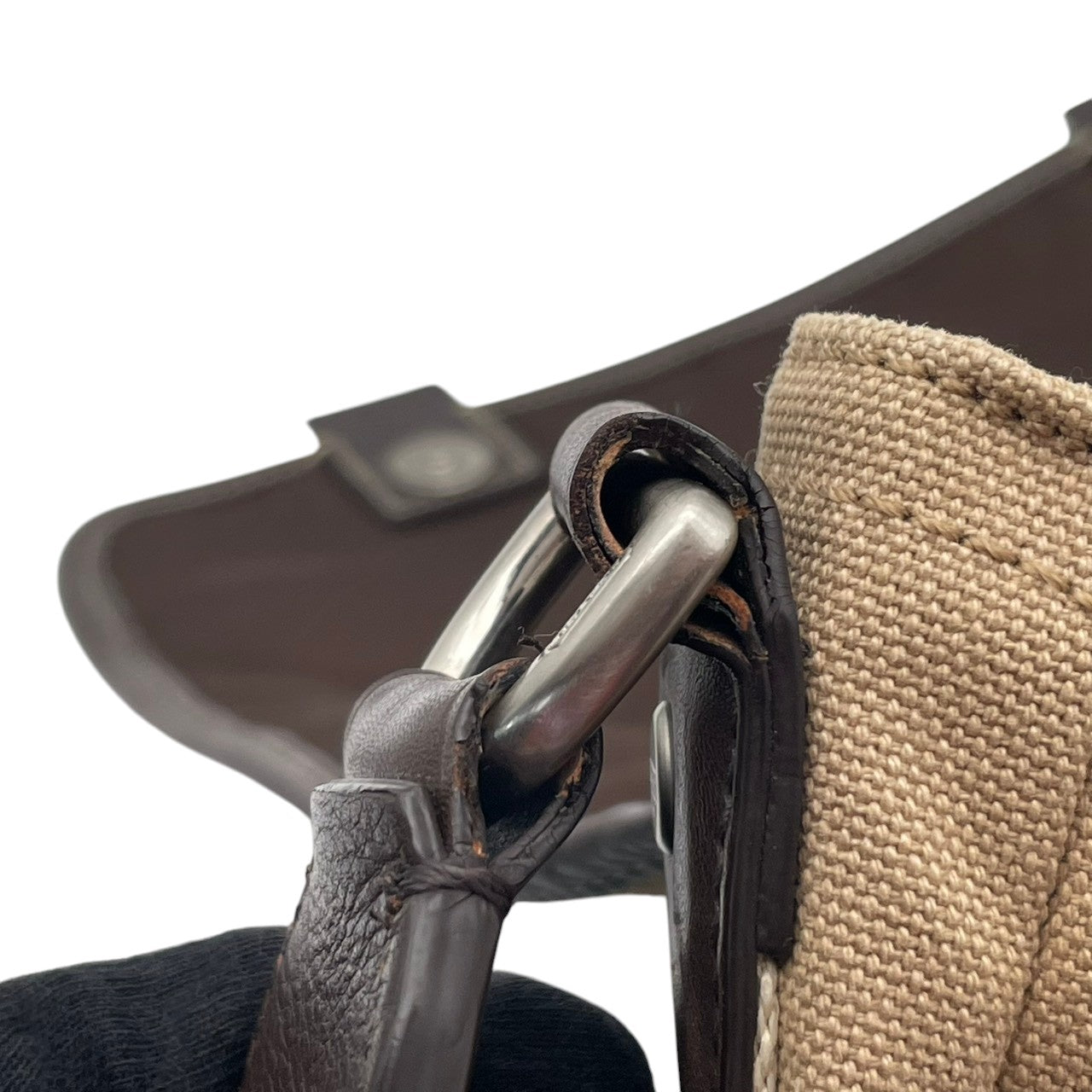 【美品】 COACH コーチ バッグ ヘリテージ キャンバス メッセンジャーバッグ ショルダーバッグ 斜め掛け 肩掛け クロスボディ 本革 レザー ベージュ ブラウン 茶系 シルバー金具 ビジネス 通勤 通学 S54