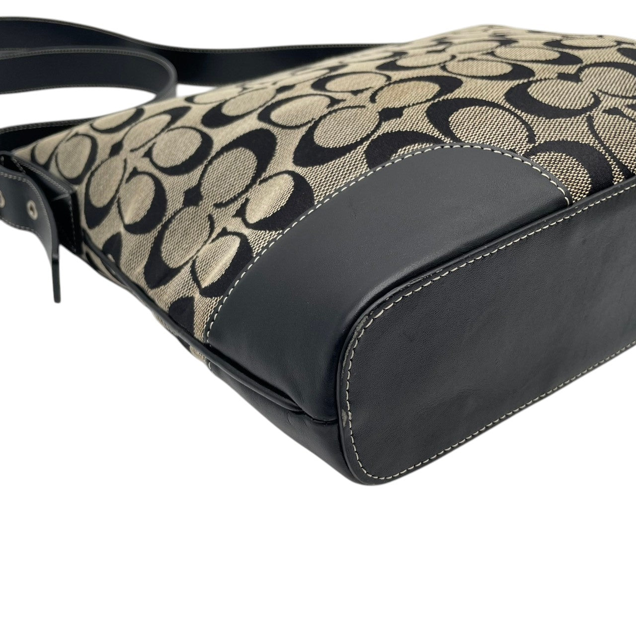 【美品】 COACH コーチ バッグ シグネチャー ショルダーバッグ 斜め掛け 肩掛け ポシェット クロスボディ キャンバス 本革 レザー グレー ブラック 黒 シルバー金具 カジュアル デイリー ユース レディース 人気 S54