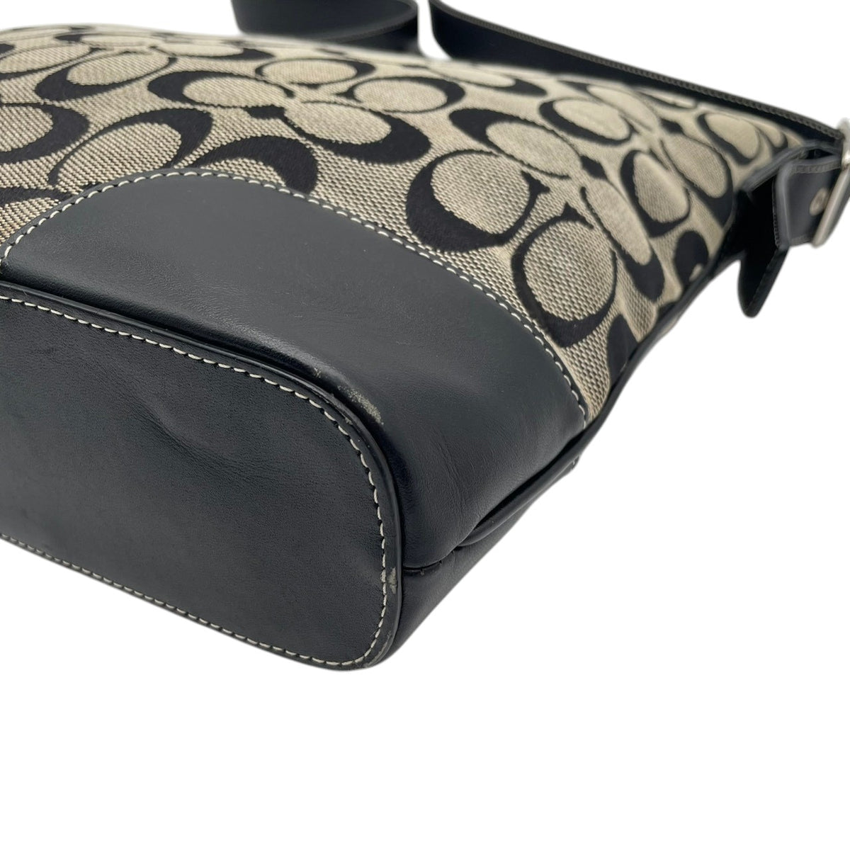 【美品】 COACH コーチ バッグ シグネチャー ショルダーバッグ 斜め掛け 肩掛け ポシェット クロスボディ キャンバス 本革 レザー グレー ブラック 黒 シルバー金具 カジュアル デイリー ユース レディース 人気 S54